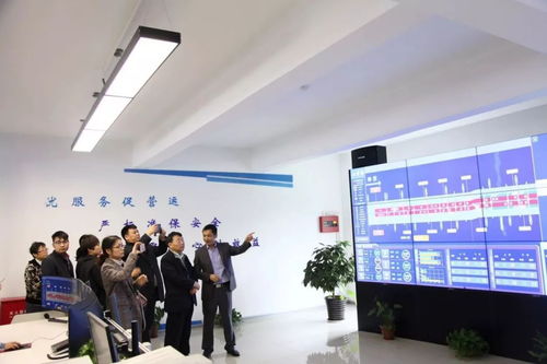 2018城市中運(yùn)量公共交通發(fā)展峰會(huì)領(lǐng)導(dǎo)蒞臨我公司考察交流 共話道路旅客運(yùn)輸經(jīng)營(yíng)新未來